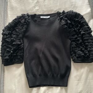 Zara Black Textured Sleeve